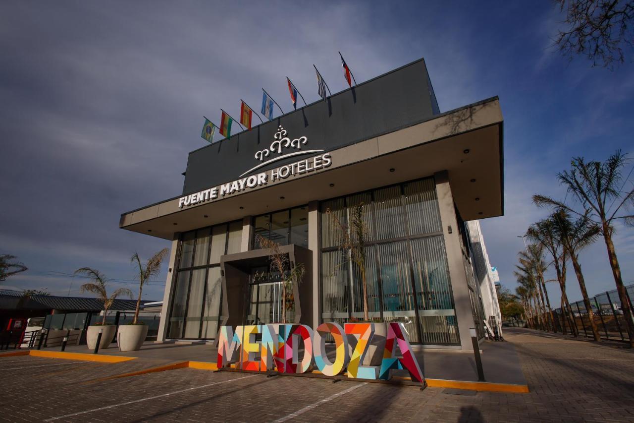 מנדוזה Fuente Mayor Hotel Terminal מראה חיצוני תמונה
